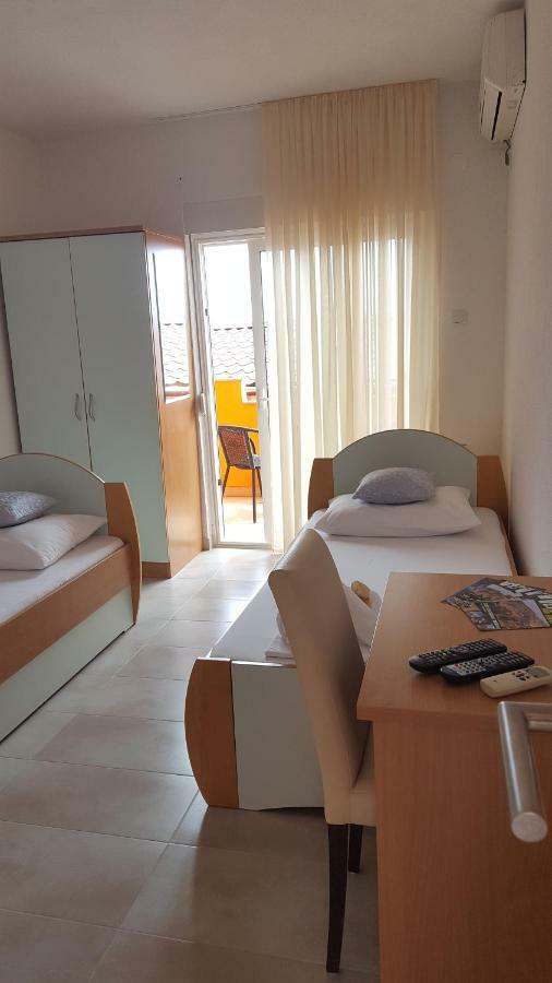 Rooms Florida Tribanj-Kruscica Pokój zdjęcie